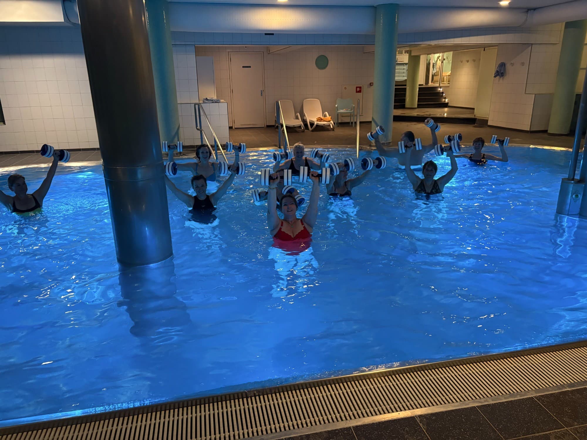 Aquafitness in het zwembad op Texel