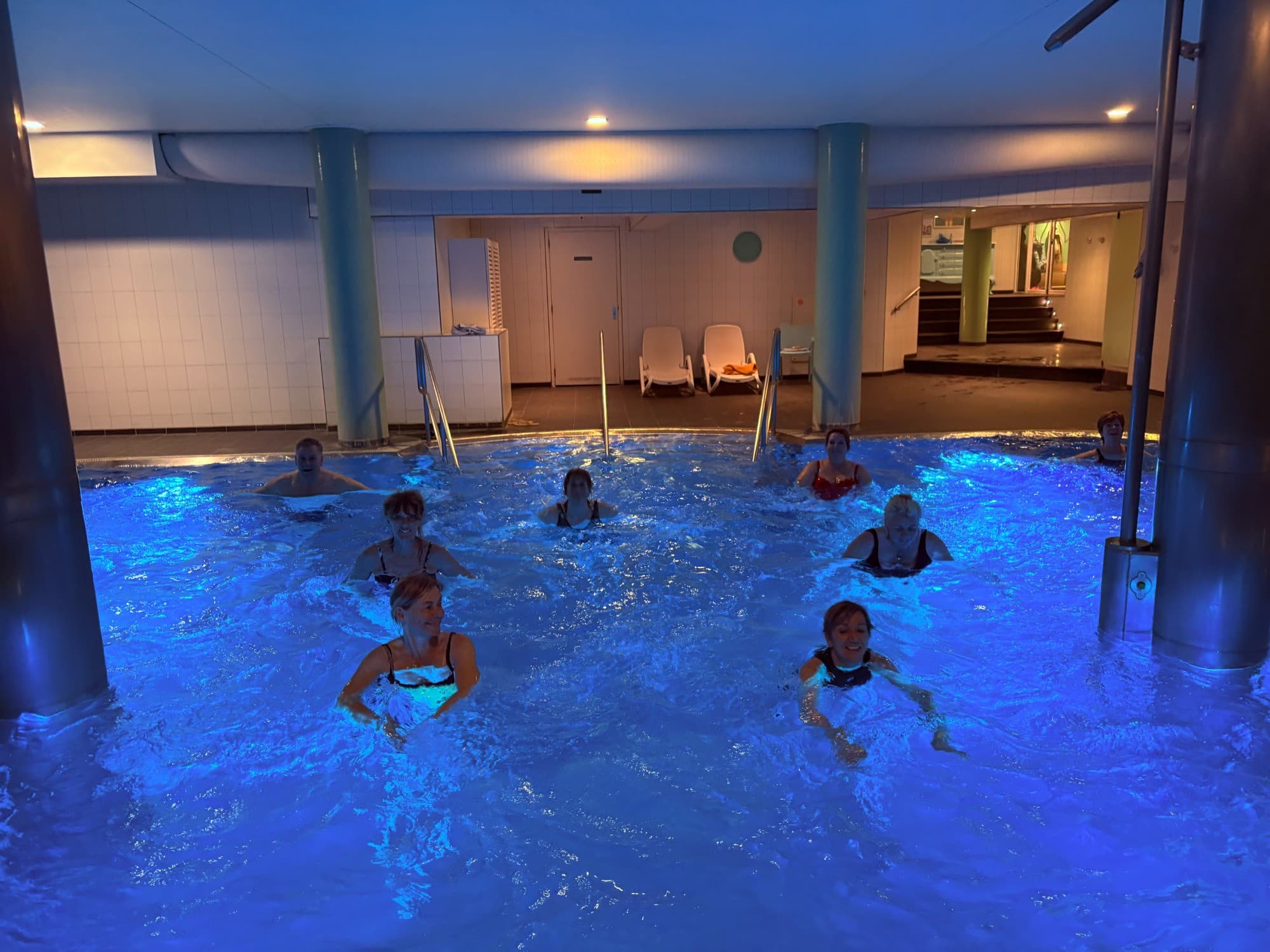 Aquafitnessles in het zwembad van Boutique Hotel Texel